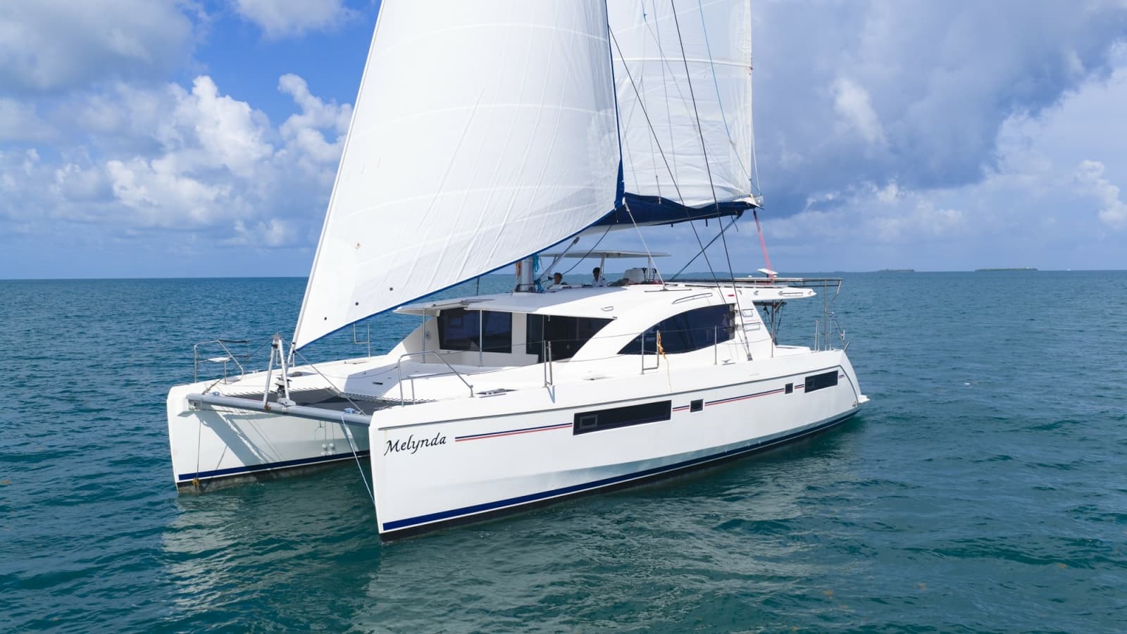 2017 Leopard 48 - Photo 1