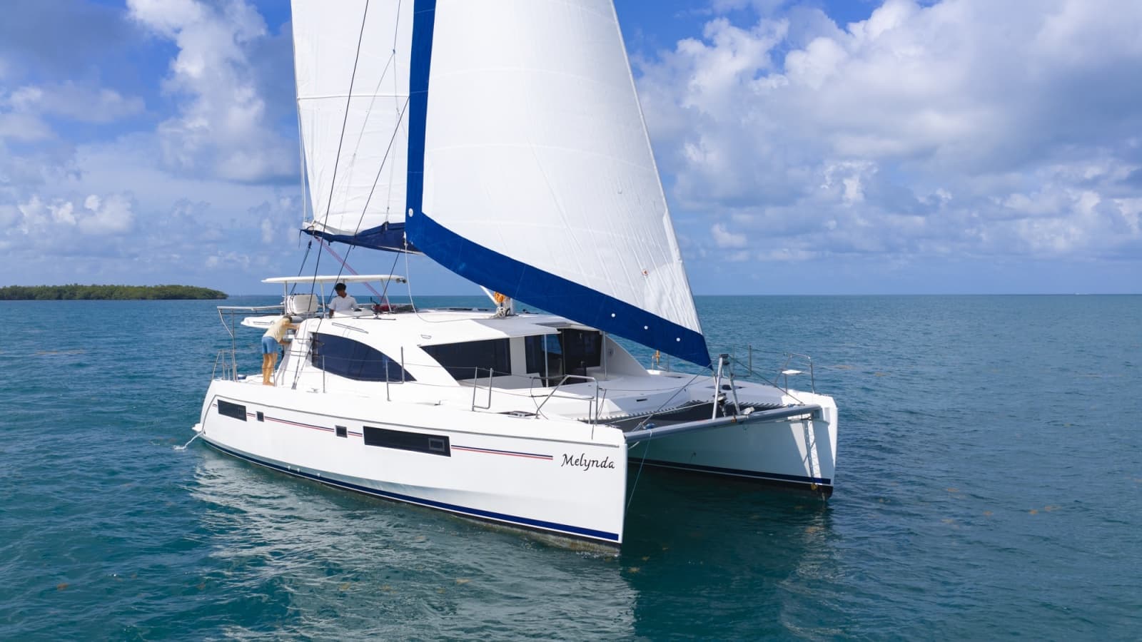 2017 Leopard 48 - Photo 3