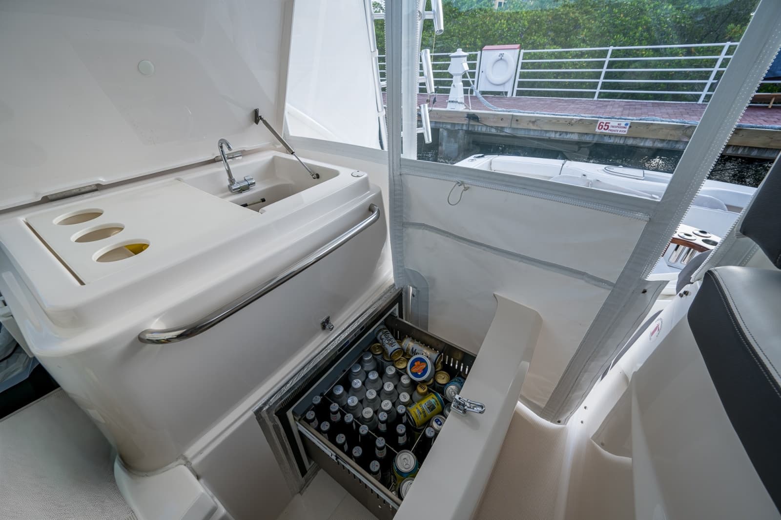 2018 Tiara Yachts 4300 Open - Photo 25