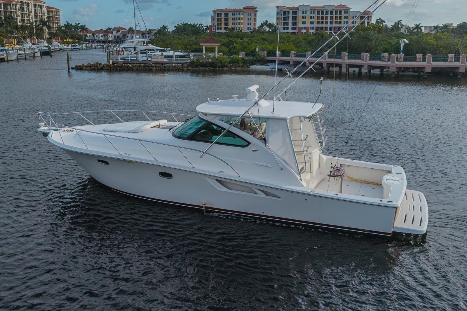2018 Tiara Yachts 4300 Open - Photo 5