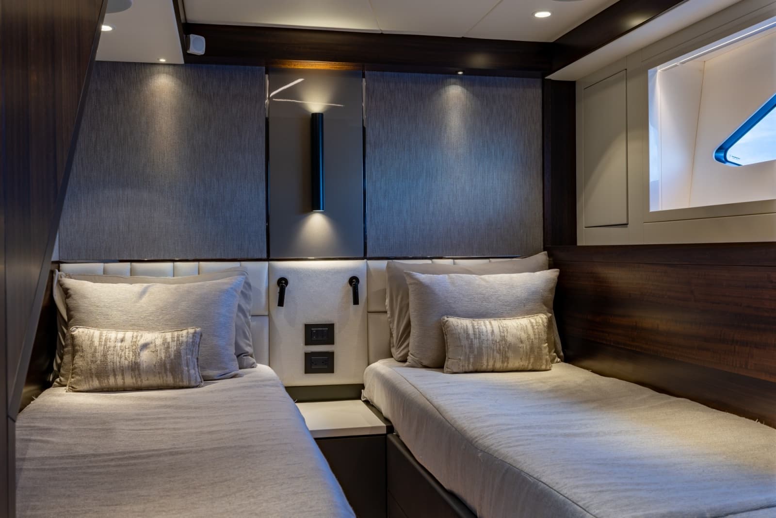 2022 Sunseeker Manhattan - Photo 38