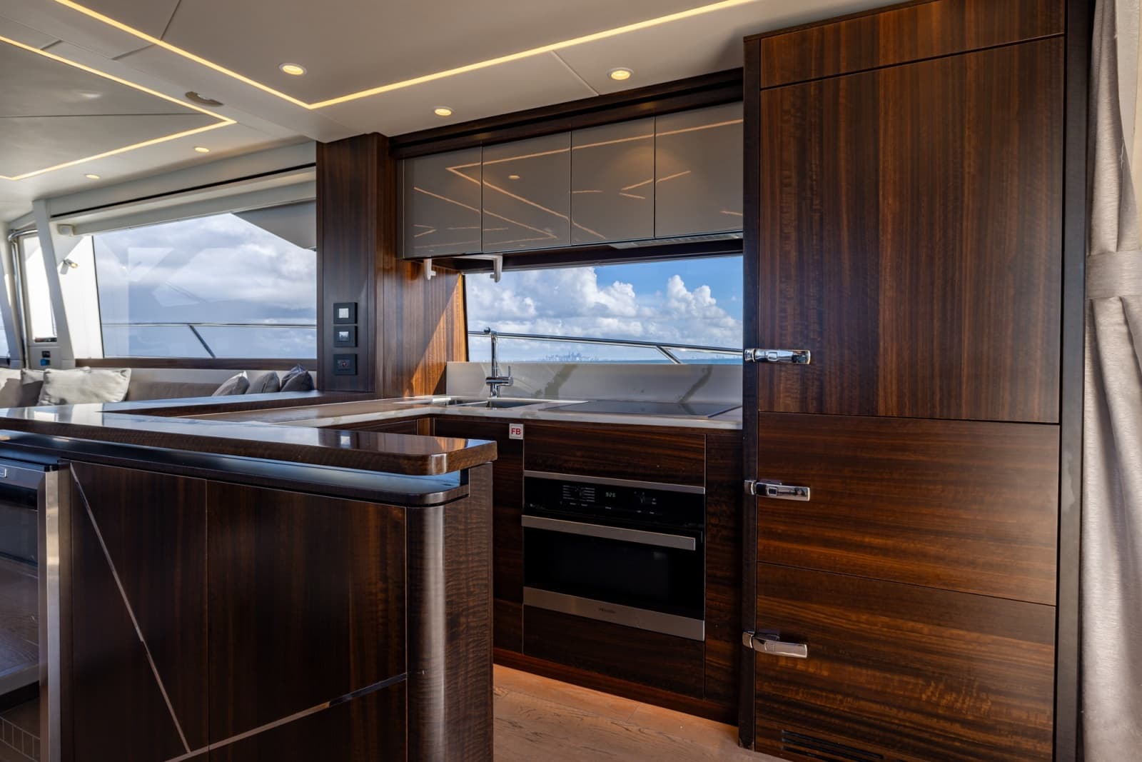 2022 Sunseeker Manhattan - Photo 18