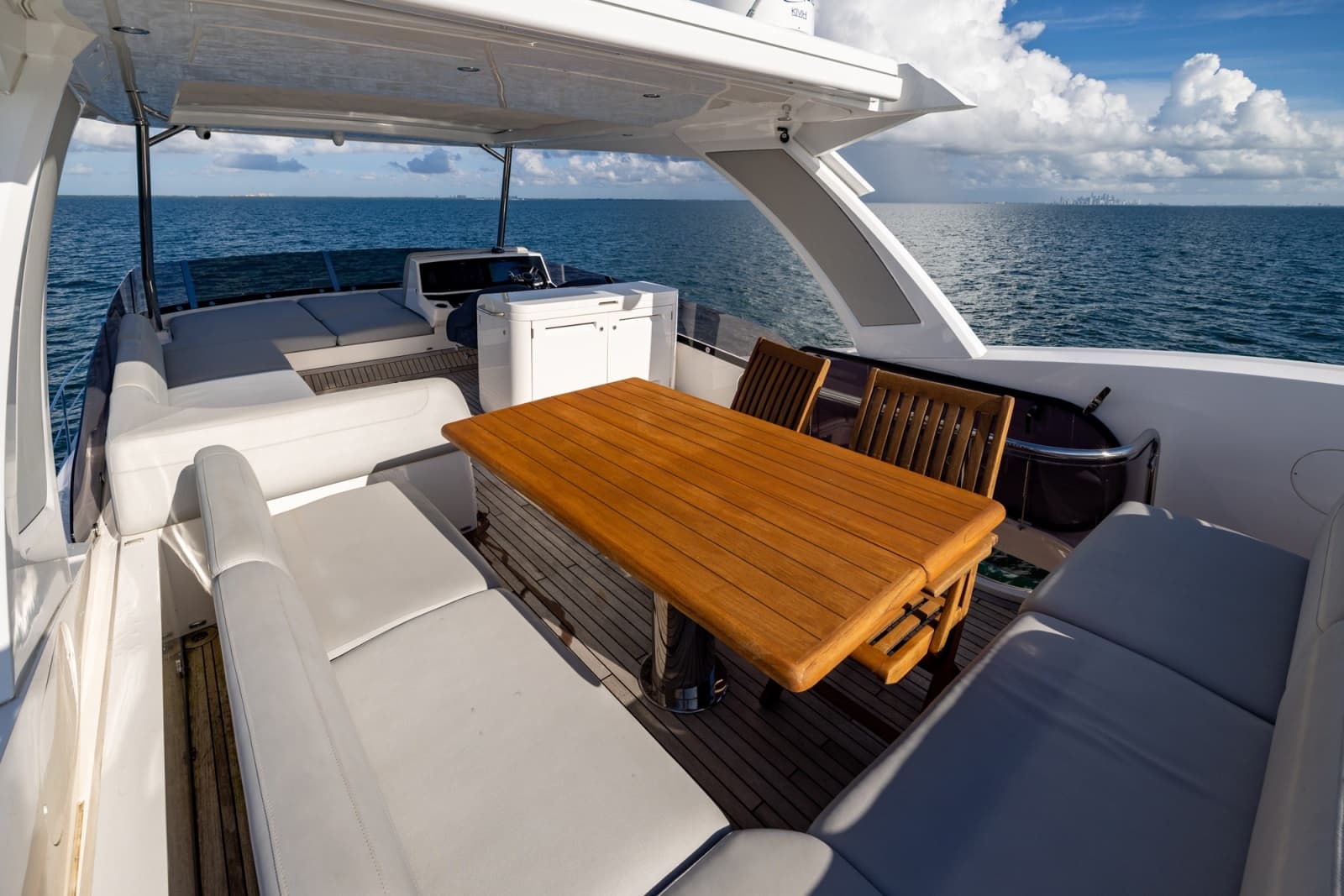 2022 Sunseeker Manhattan - Photo 13