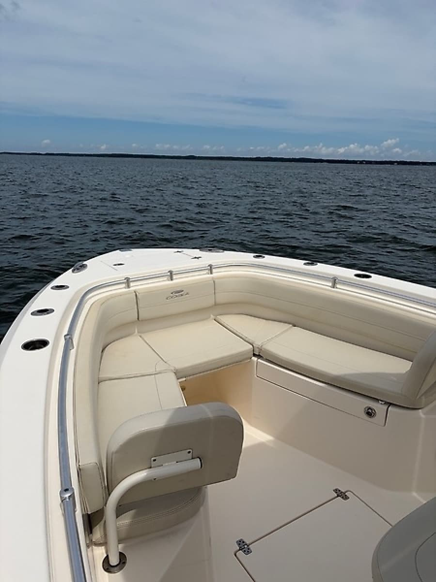 2019 Cobia 261 Center Console - Photo 6