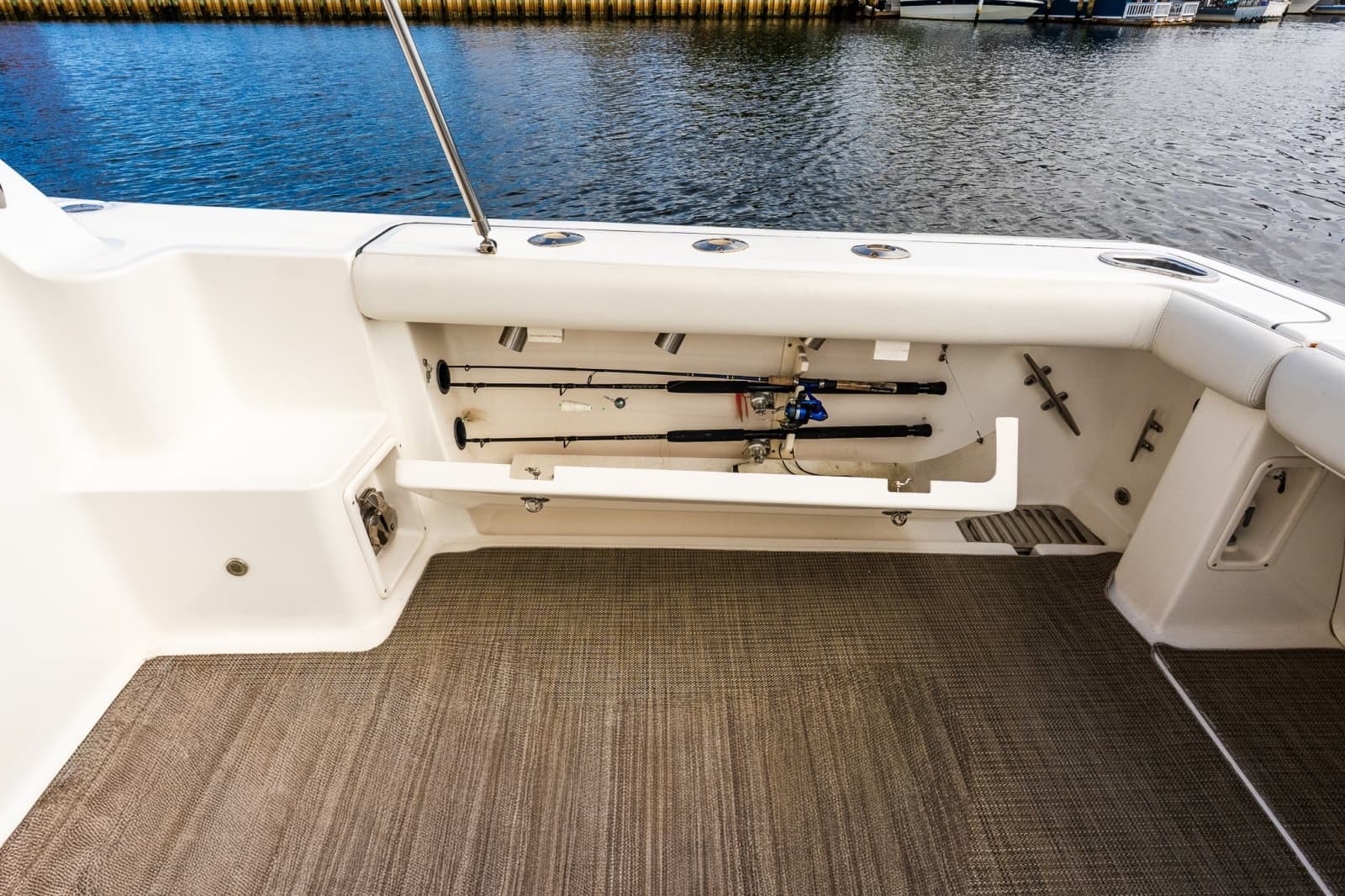 2006 Tiara Yachts 4200 Open - Photo 9