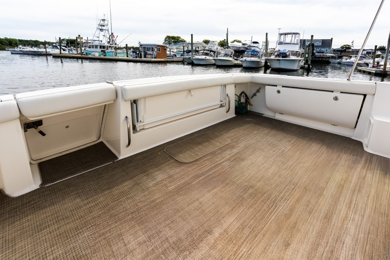 2006 Tiara Yachts 4200 Open - Photo 12