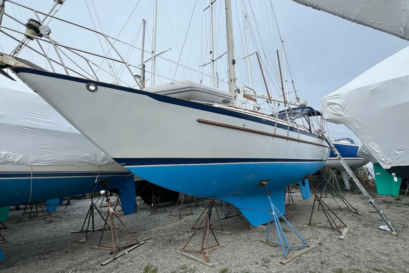 1982 Pacific Seacraft  - Photo 5