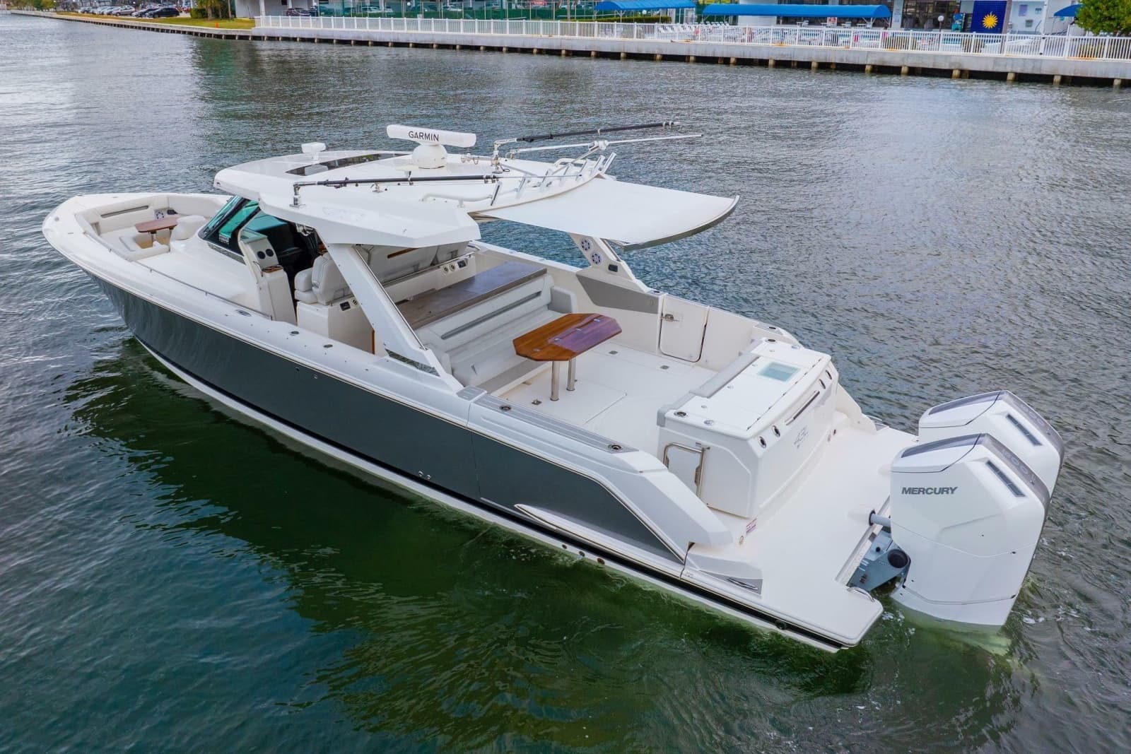 2024 Tiara Yachts 43 LS - Photo 6