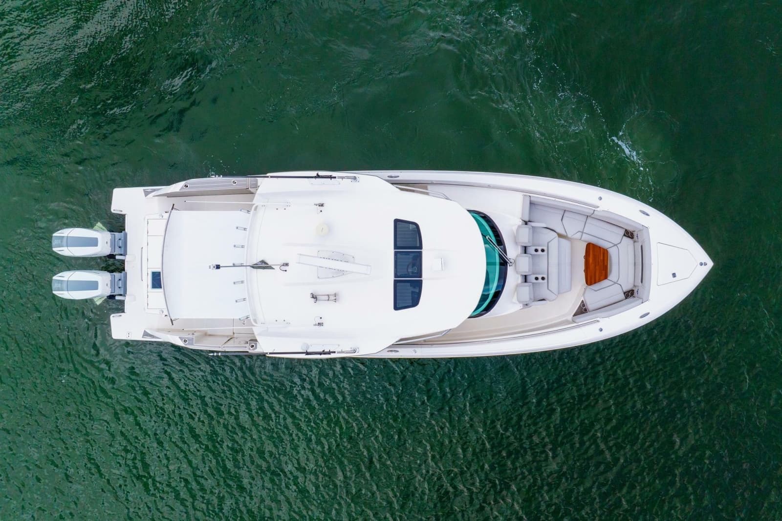 2024 Tiara Yachts 43 LS - Photo 58