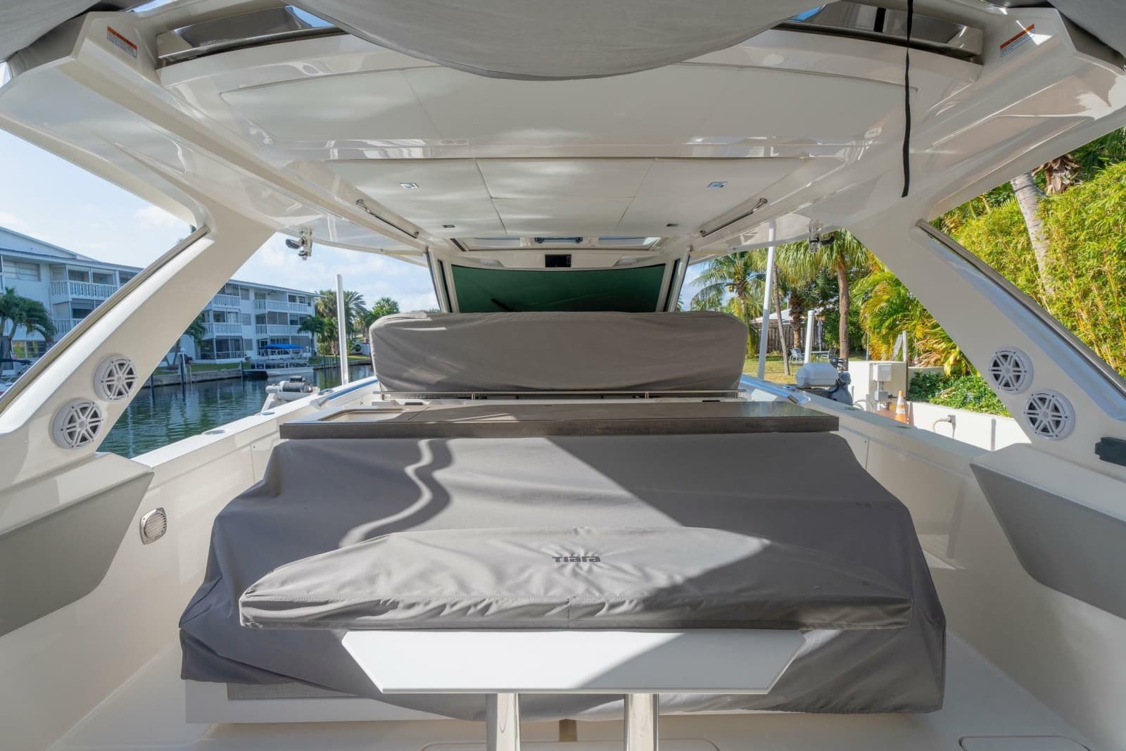 2024 Tiara Yachts 43 LS - Photo 53