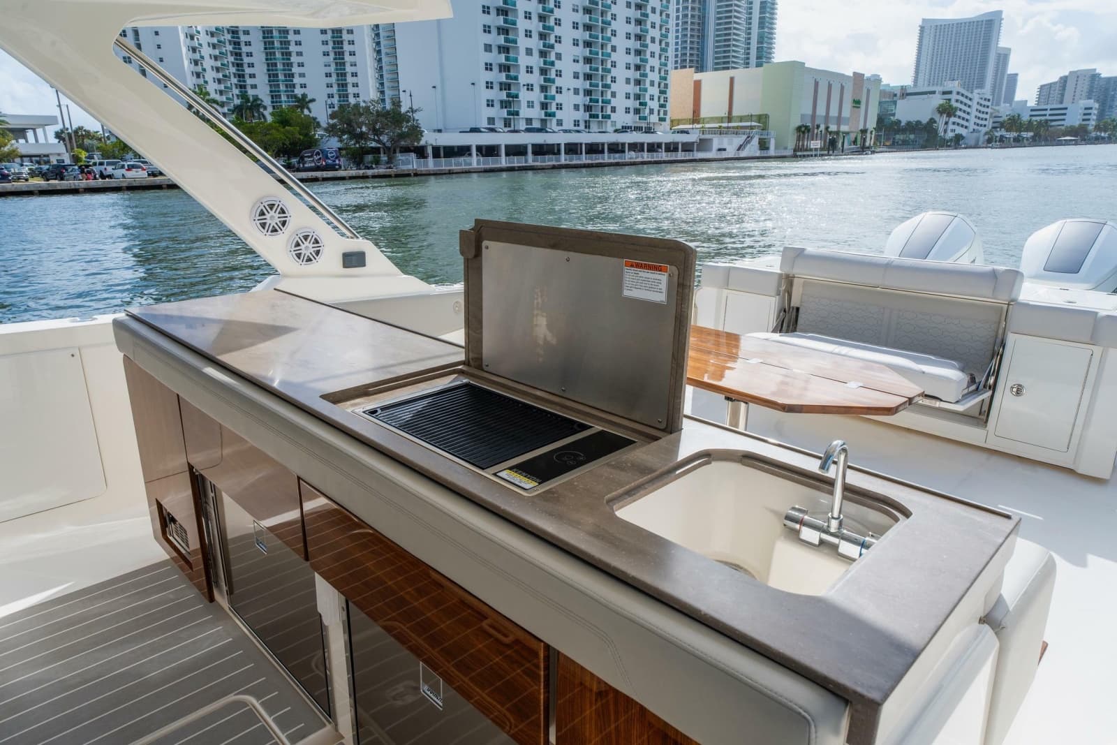 2024 Tiara Yachts 43 LS - Photo 24