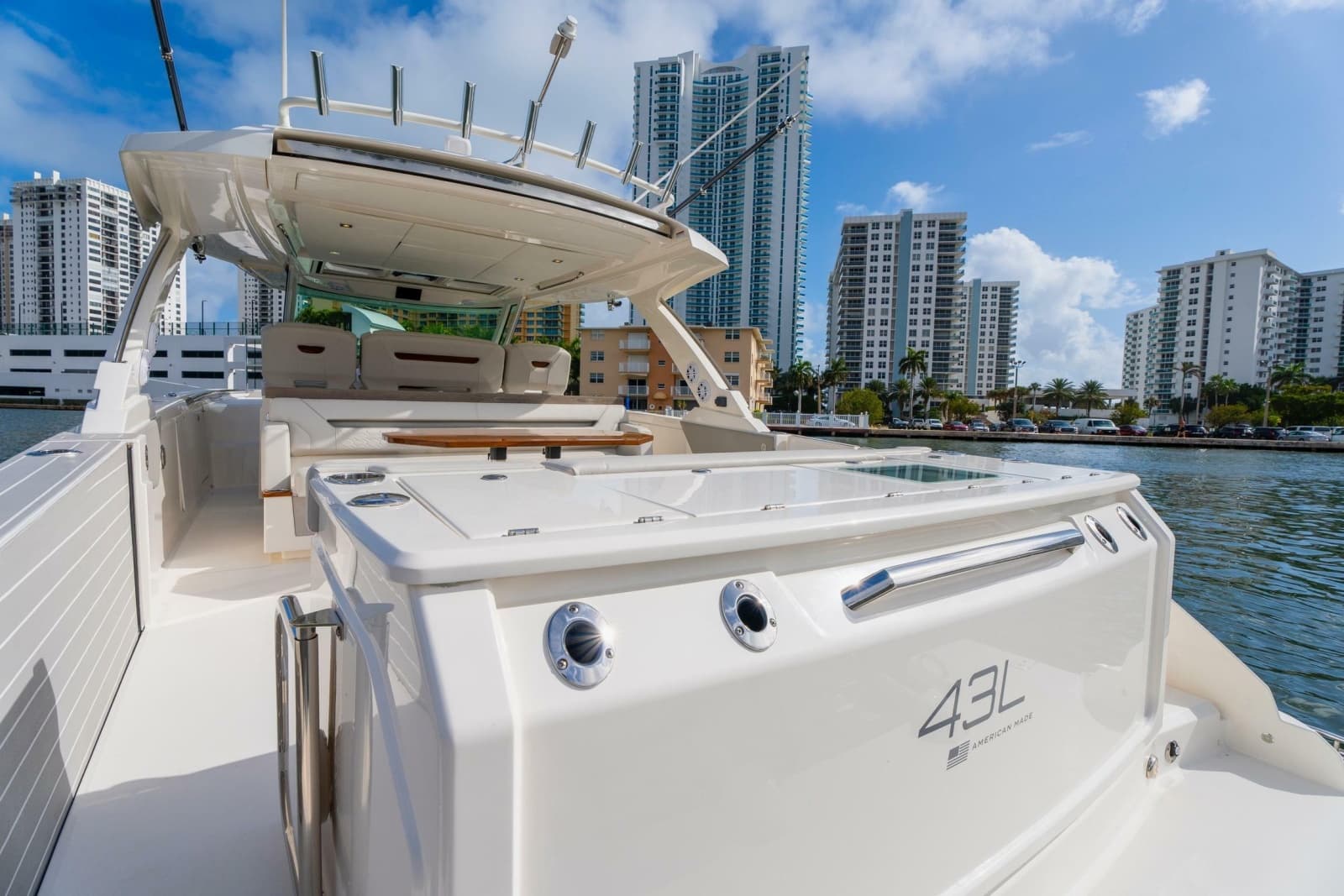 2024 Tiara Yachts 43 LS - Photo 46