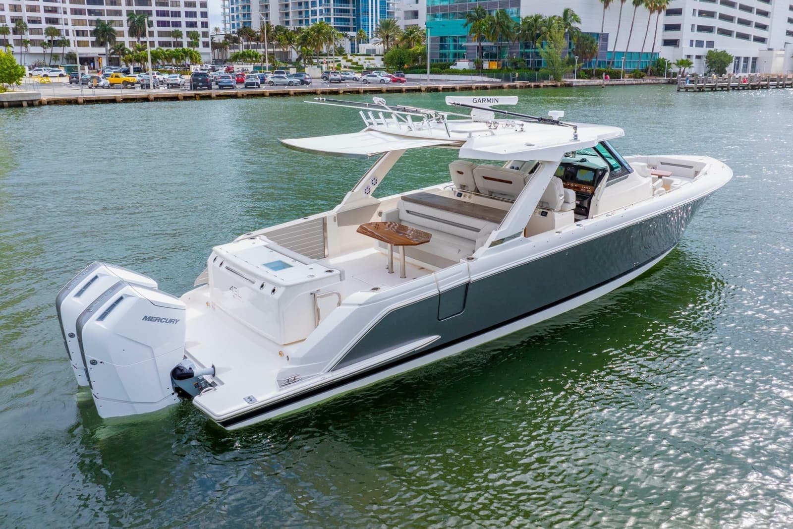 2024 Tiara Yachts 43 LS - Photo 1