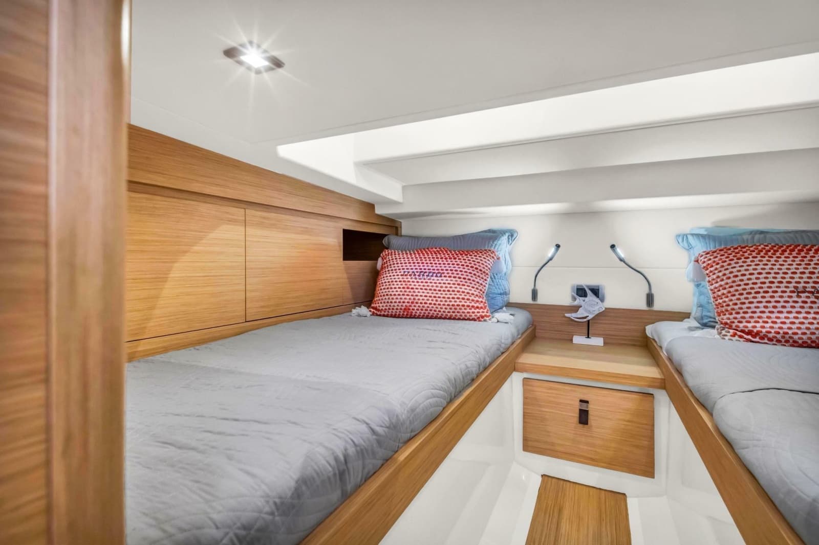 2021 Pardo Yachts 38 - Photo 36