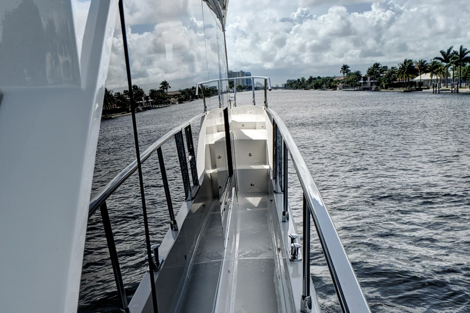 2025 Absolute 52 Fly - Photo 18