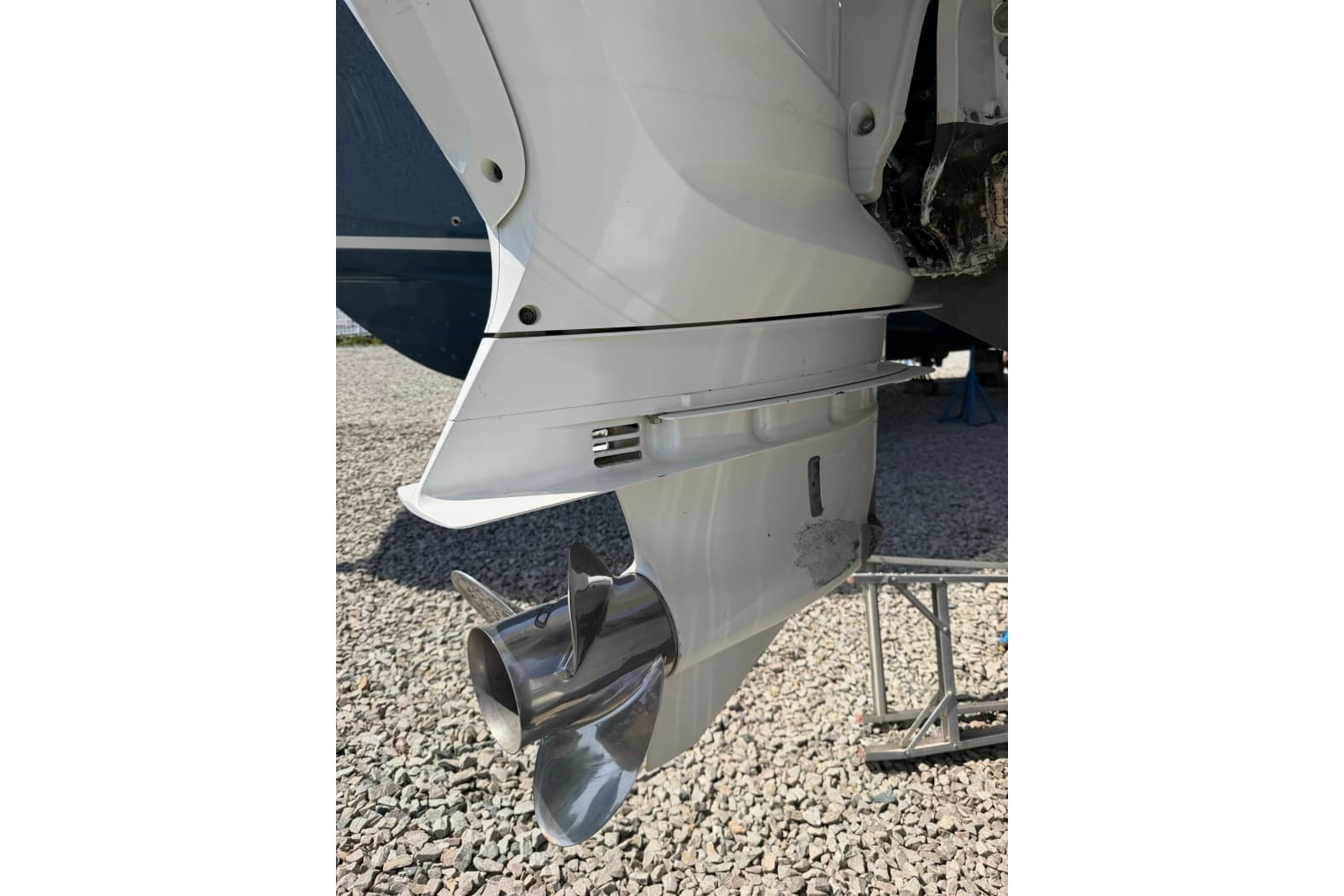 2019 Regulator 41 - Photo 16