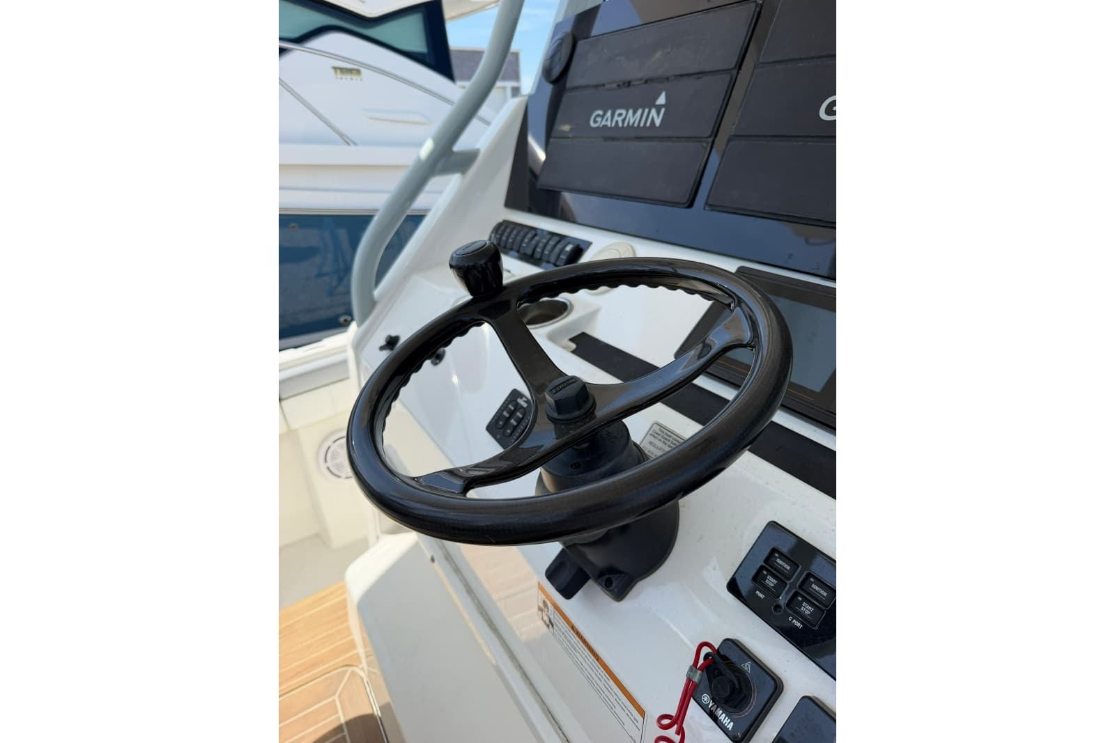 2019 Regulator 41 - Photo 33