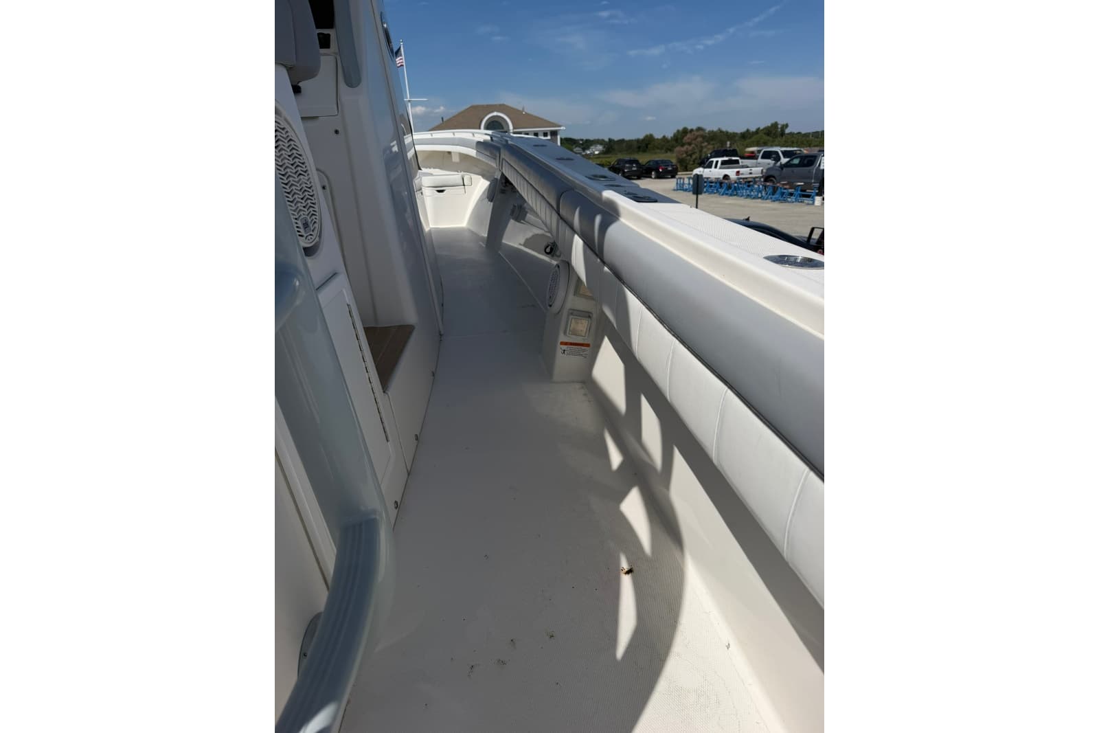 2019 Regulator 41 - Photo 26