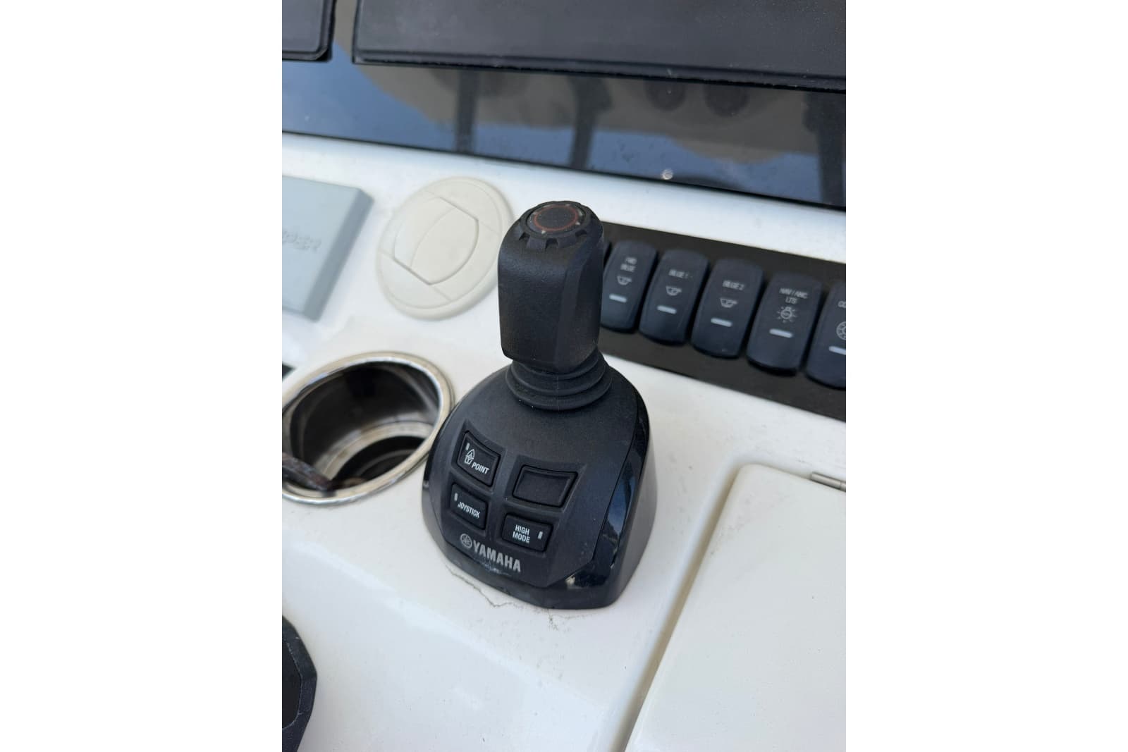 2019 Regulator 41 - Photo 35