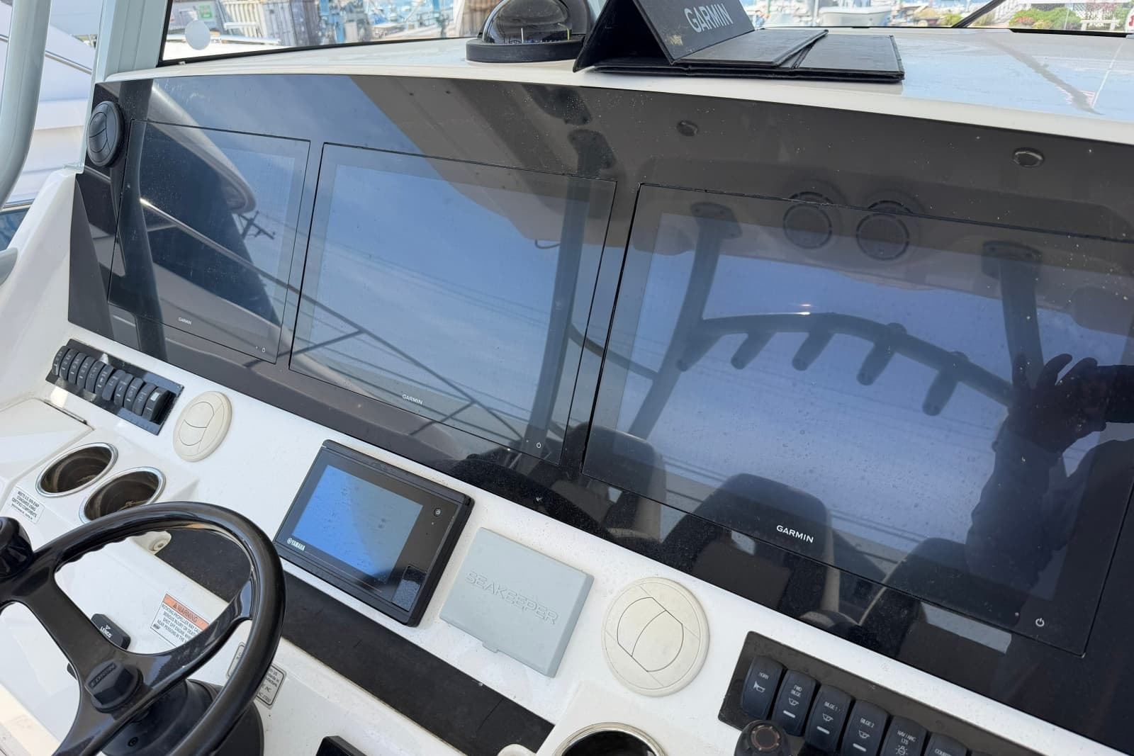 2019 Regulator 41 - Photo 32