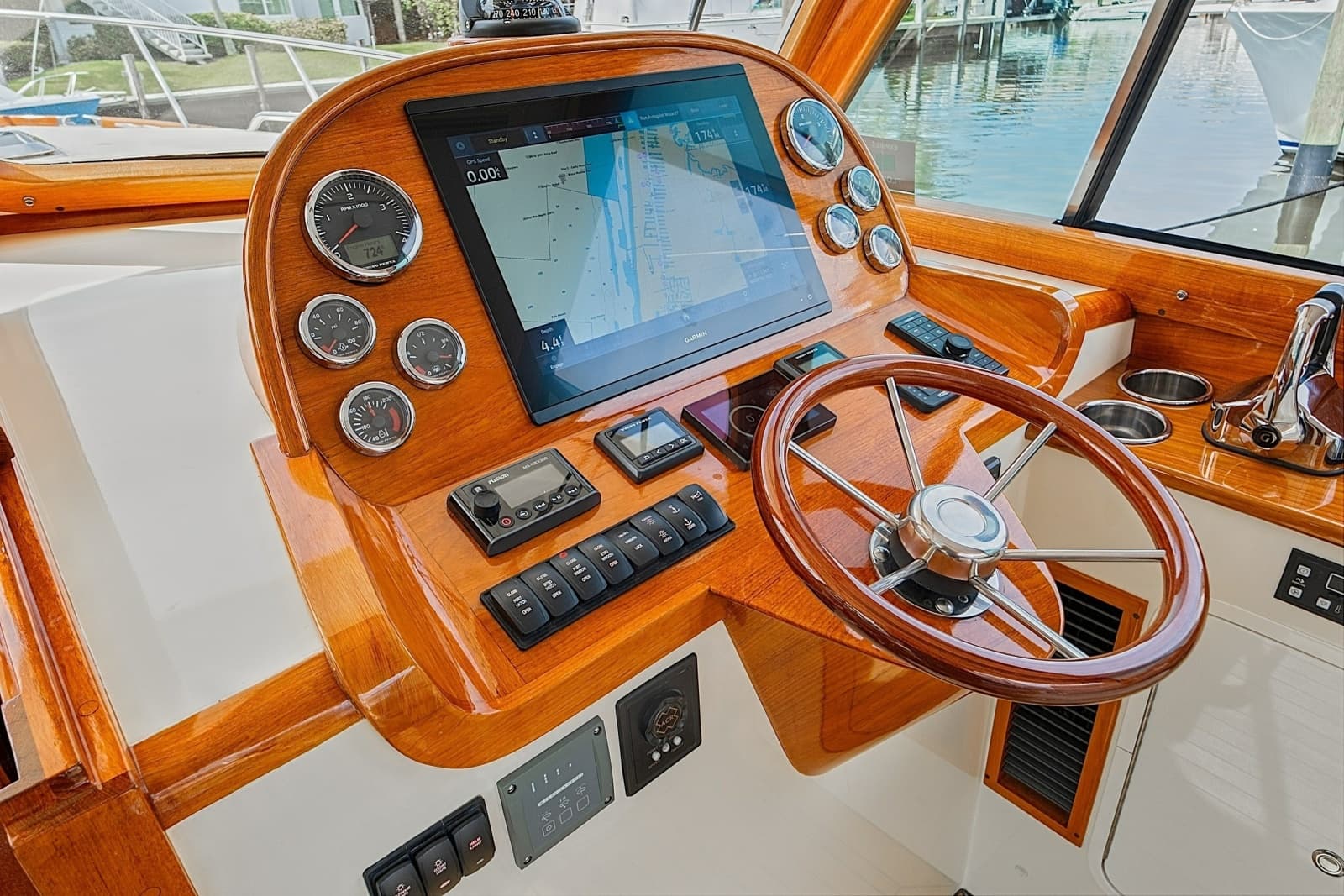 2018 Hinckley Picnic Boat 37 MKIII - Photo 38