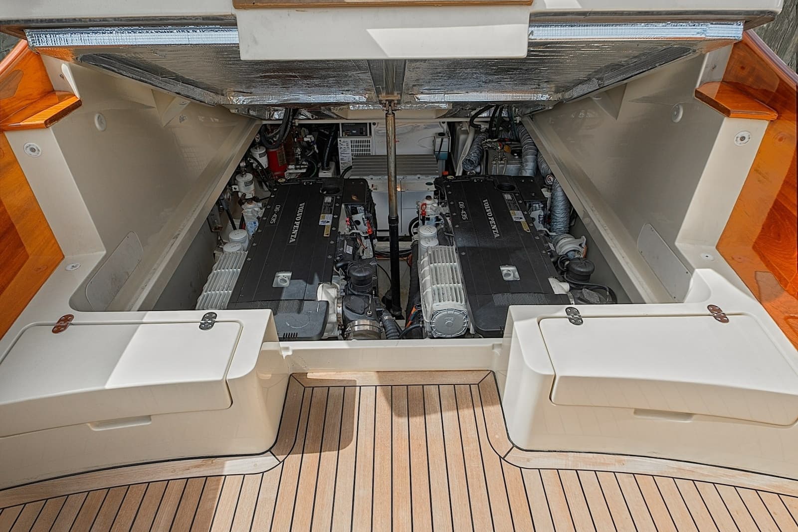 2018 Hinckley Picnic Boat 37 MKIII - Photo 56