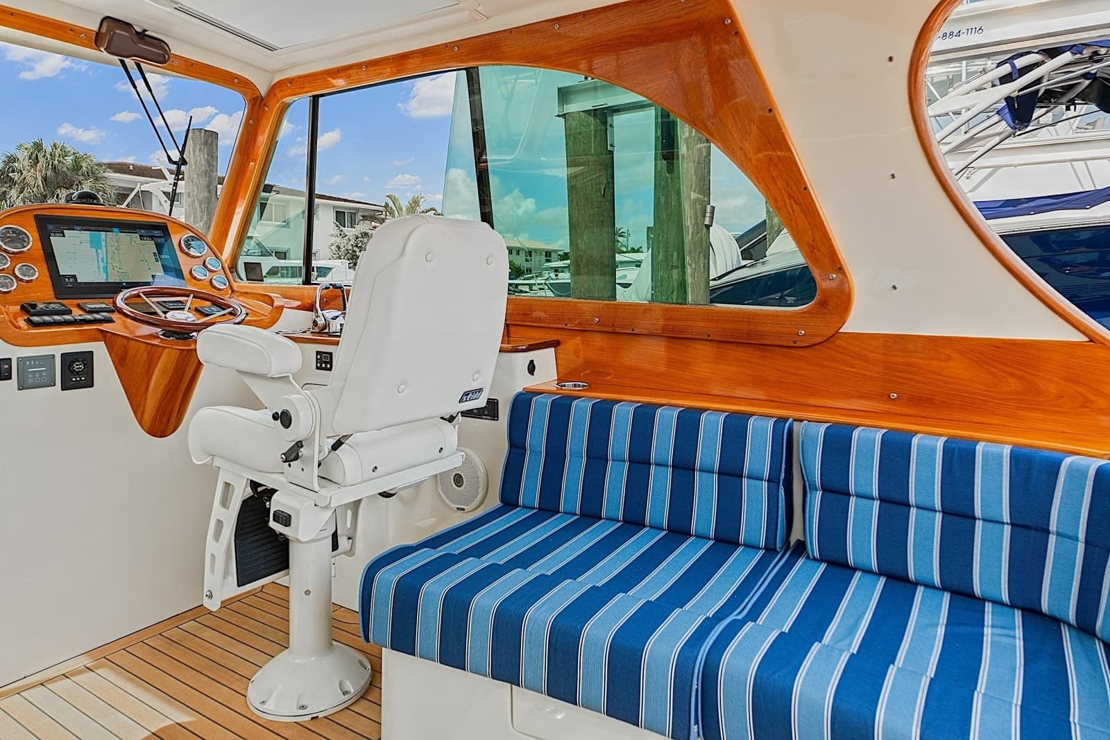 2018 Hinckley Picnic Boat 37 MKIII - Photo 36