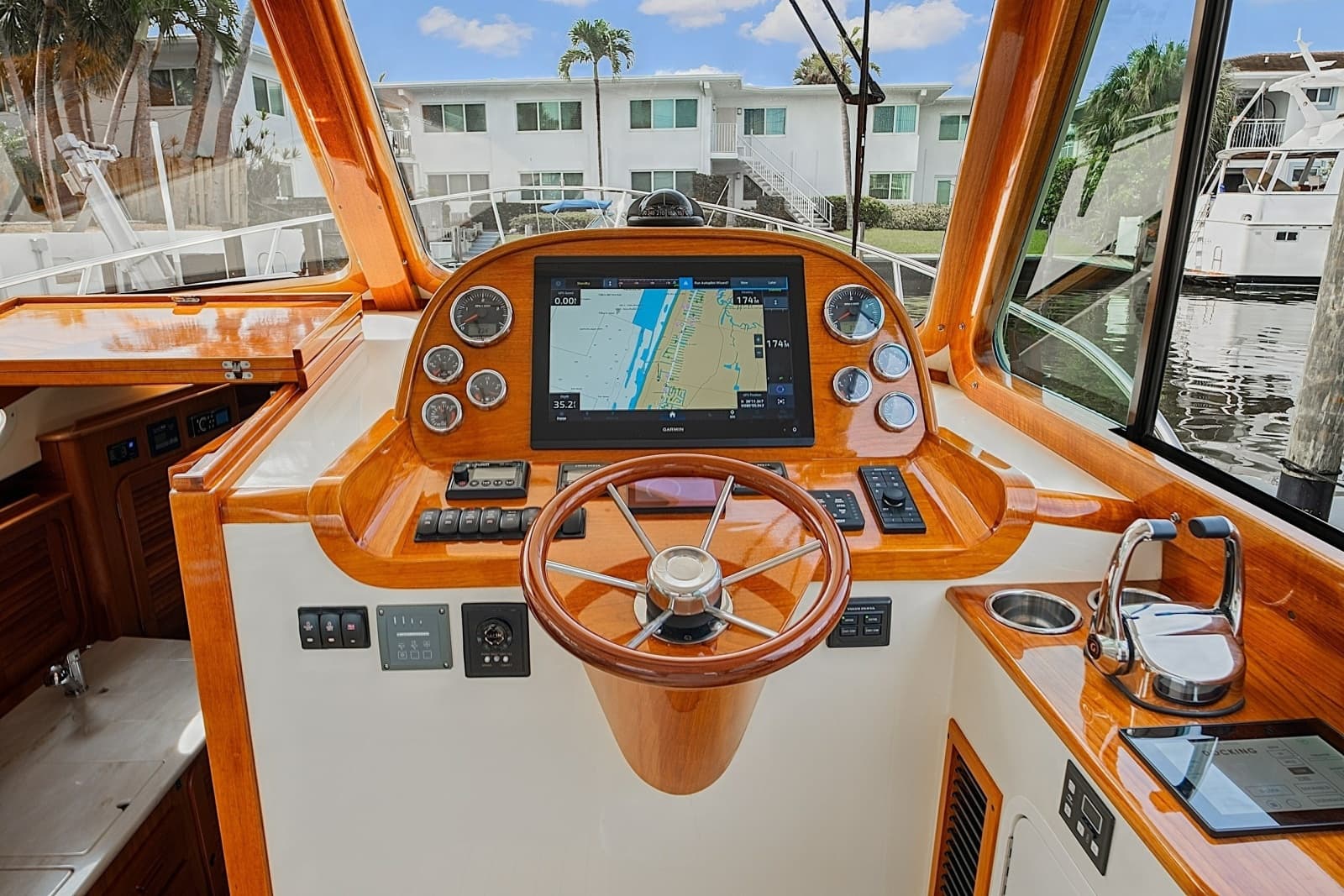 2018 Hinckley Picnic Boat 37 MKIII - Photo 37