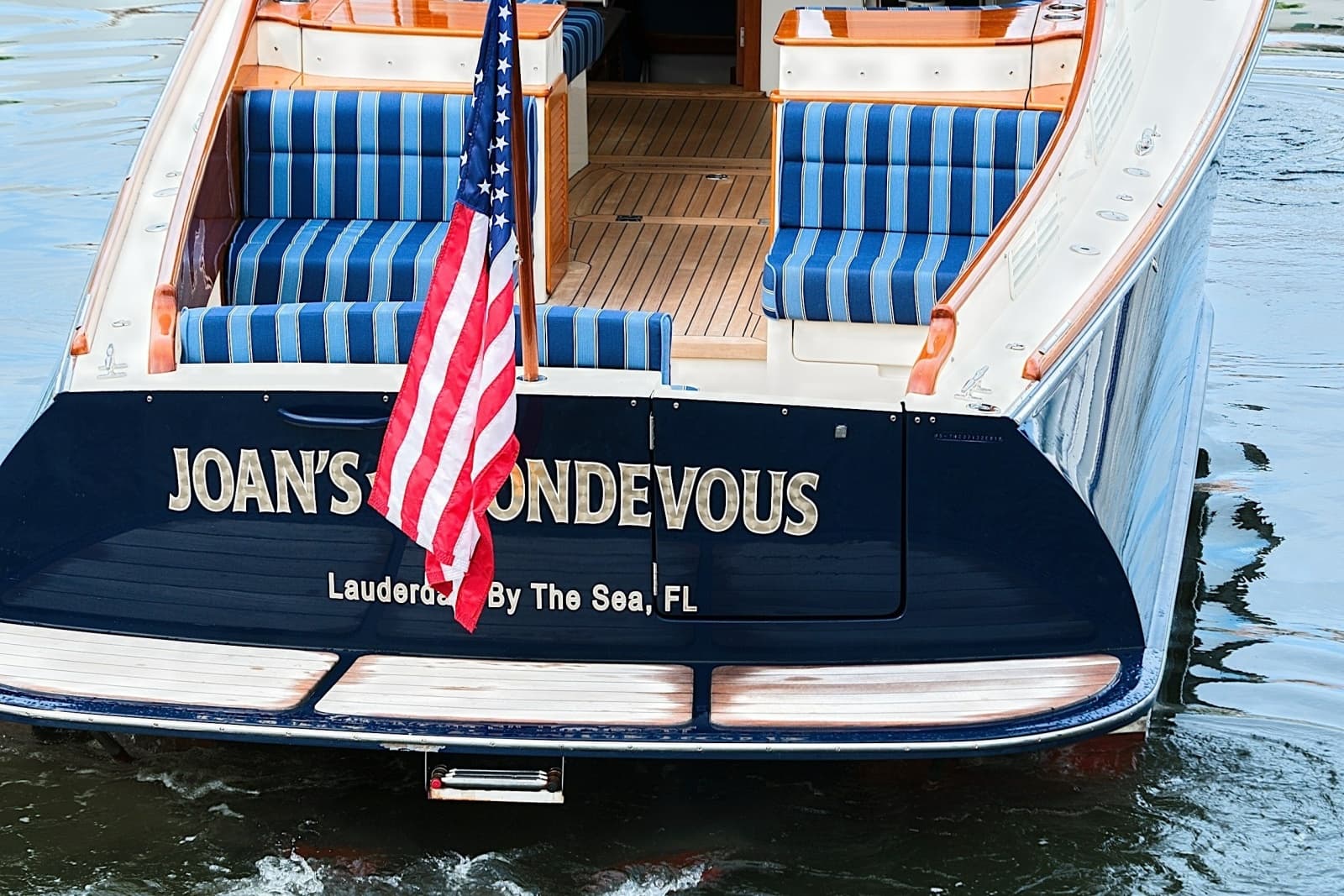 2018 Hinckley Picnic Boat 37 MKIII - Photo 5