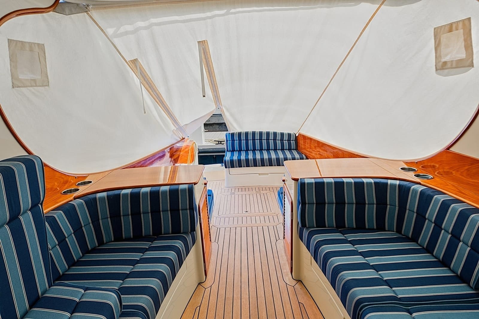 2018 Hinckley Picnic Boat 37 MKIII - Photo 28