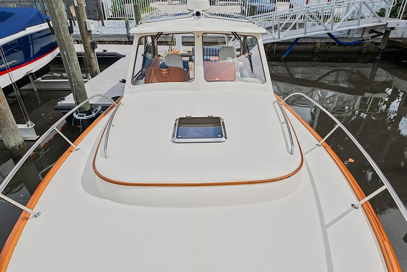 2018 Hinckley Picnic Boat 37 MKIII - Photo 22