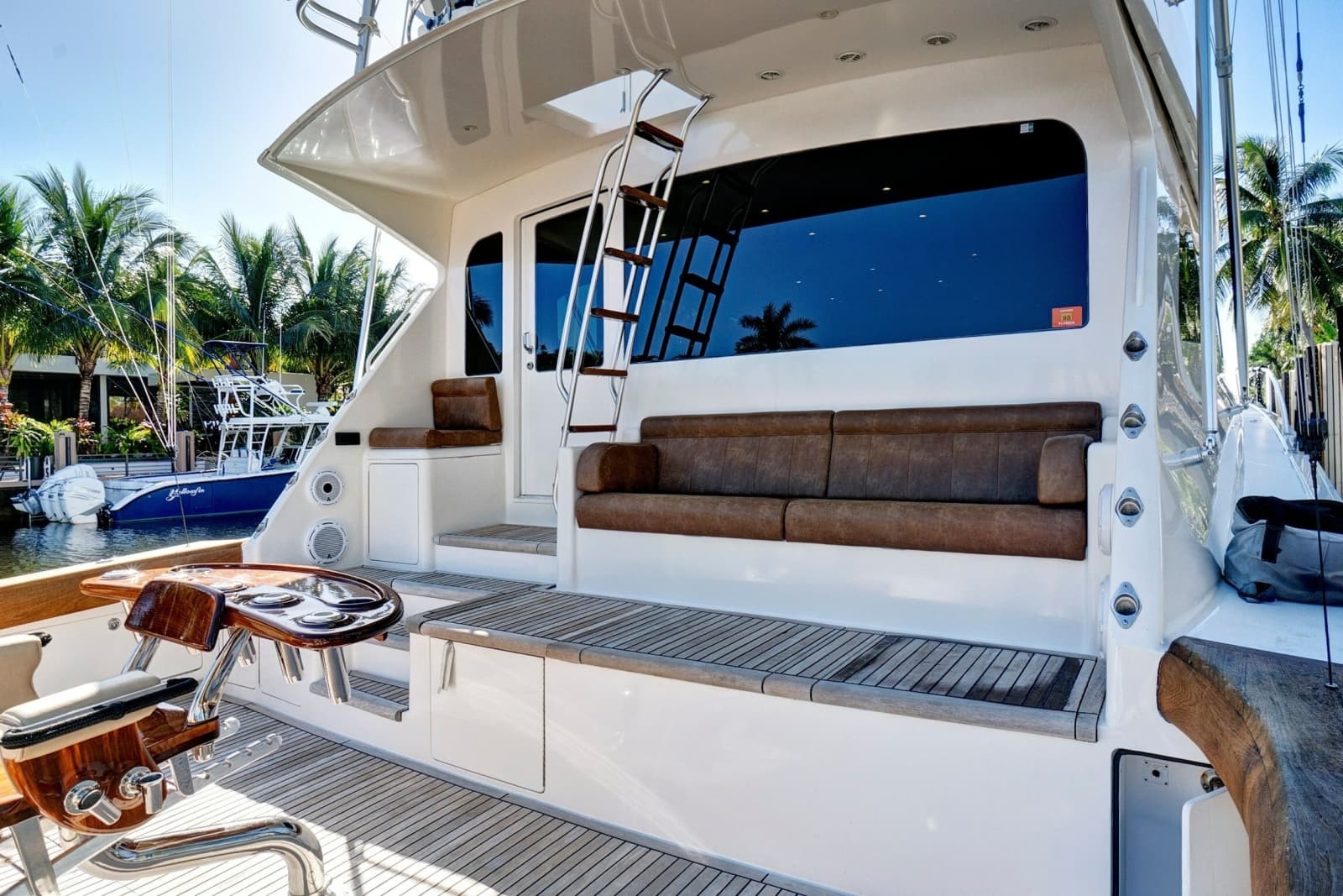 2008 Viking 74 Enclosed Bridge - Photo 16