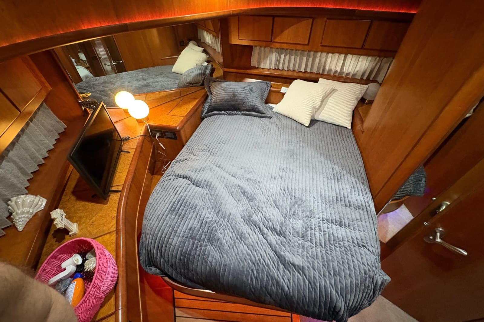 2003 Symbol 50 Pilothouse - Photo 53