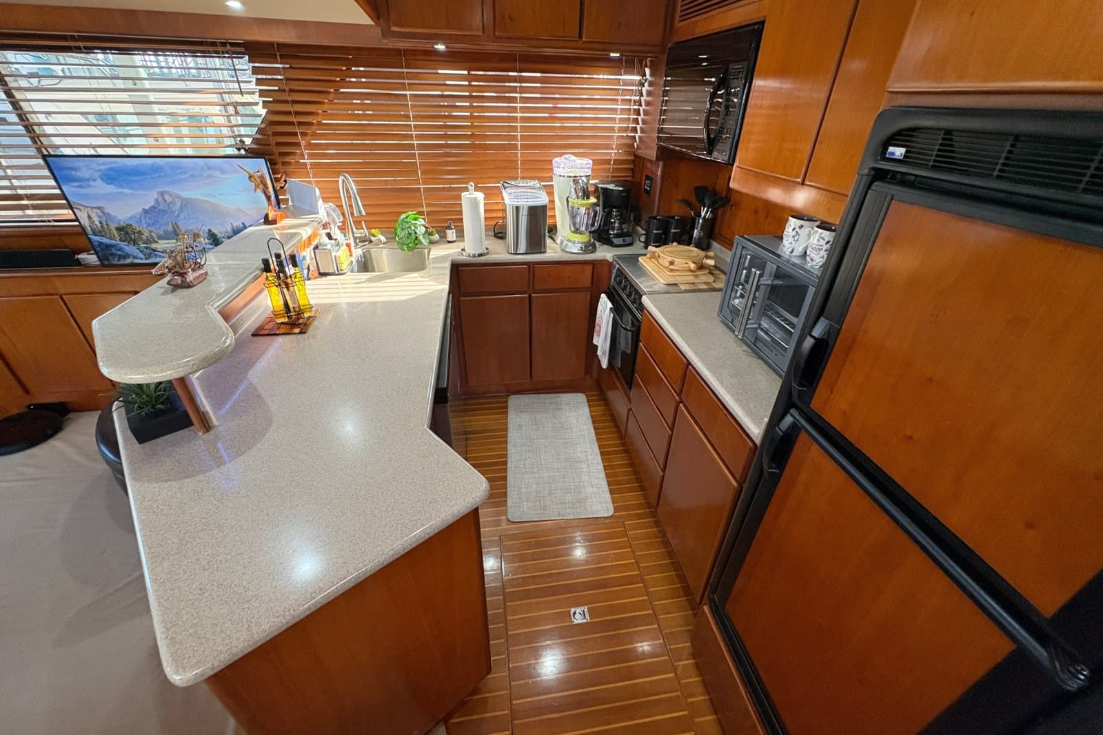 2003 Symbol 50 Pilothouse - Photo 10