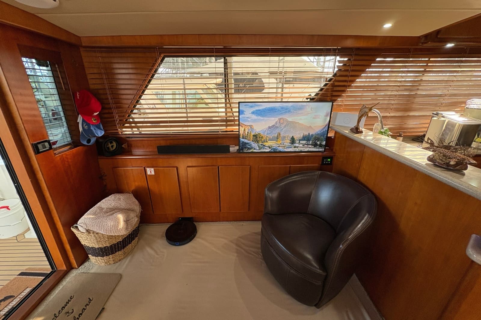 2003 Symbol 50 Pilothouse - Photo 14