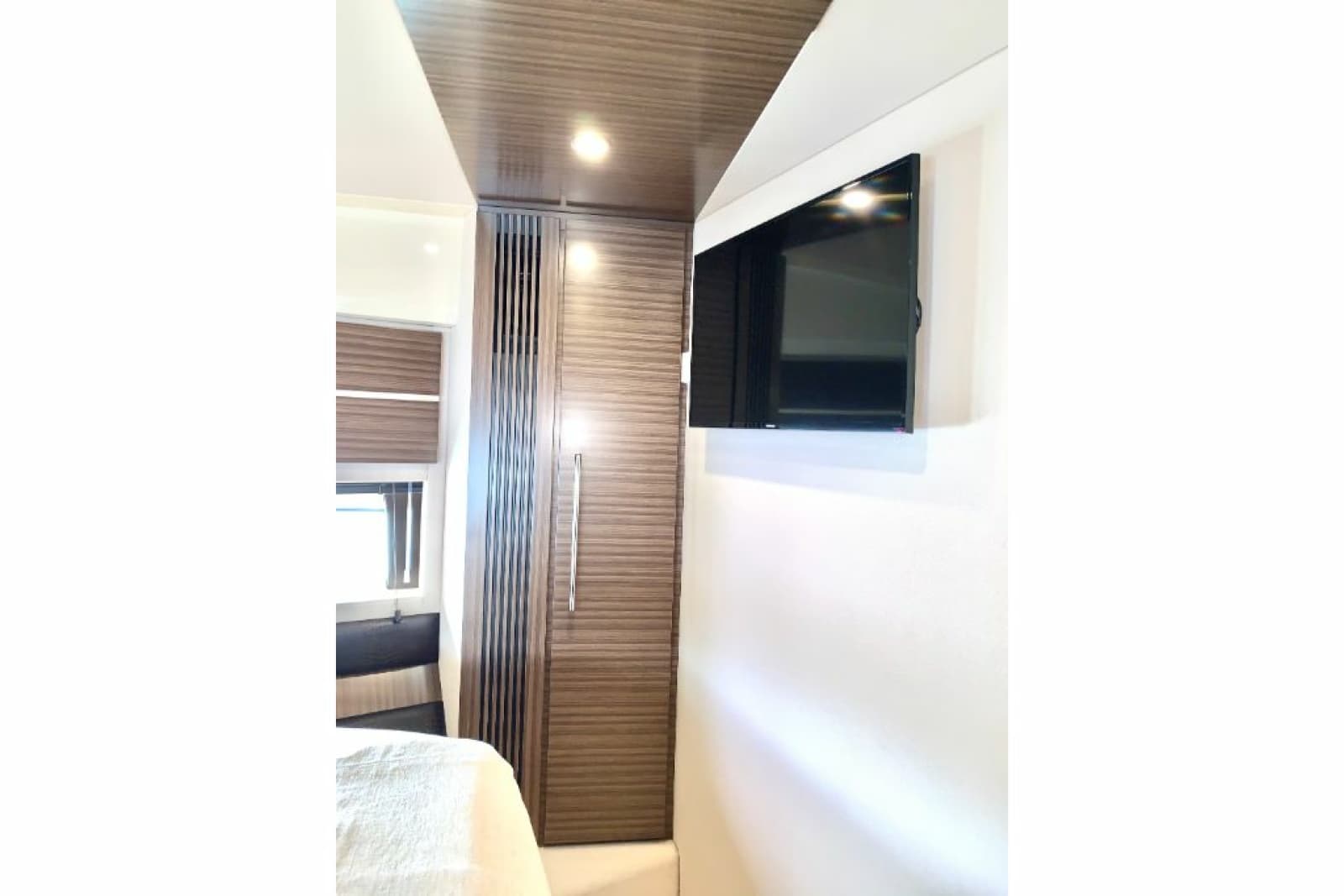 2016 Azimut FLY 60 - Photo 48