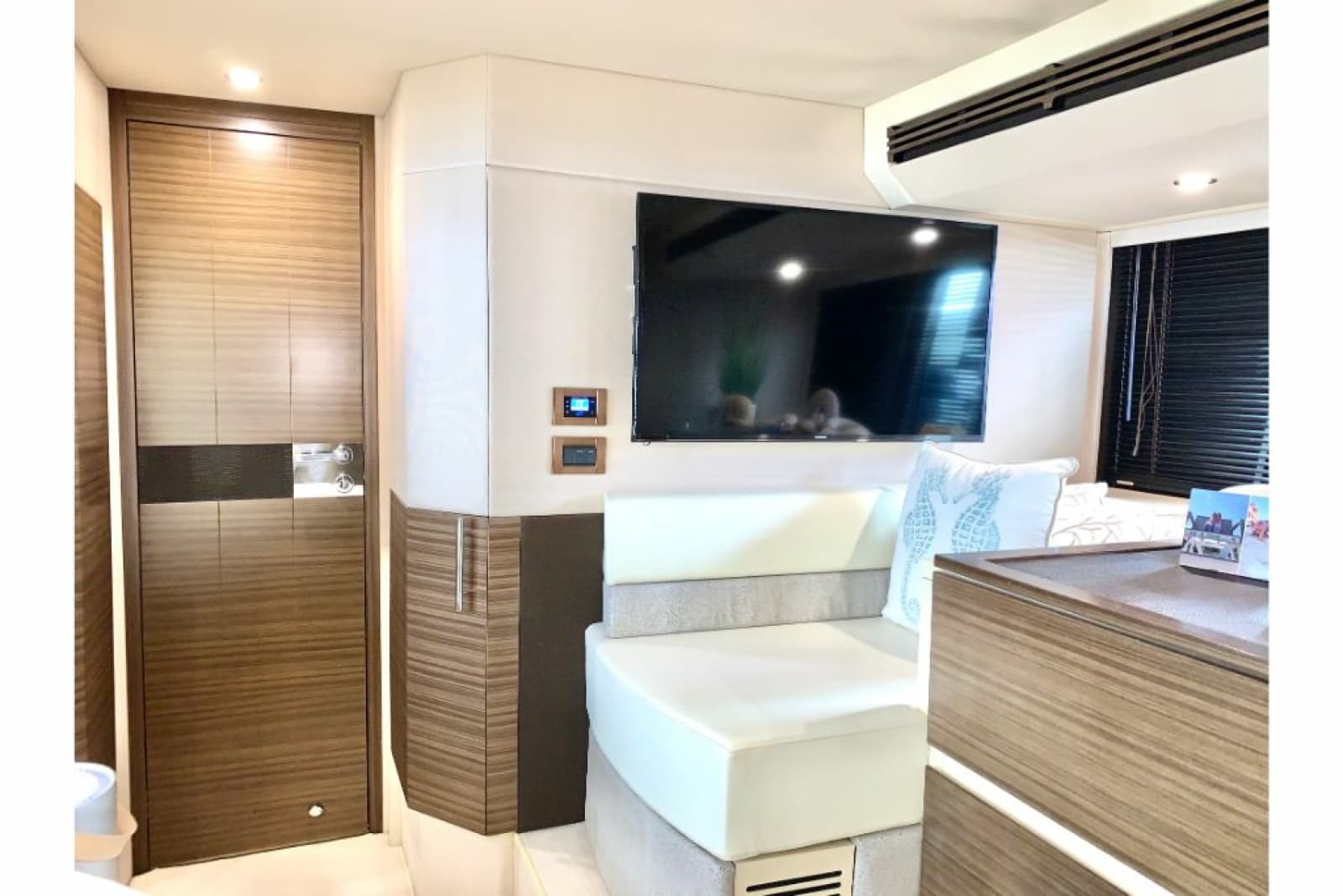 2016 Azimut FLY 60 - Photo 60