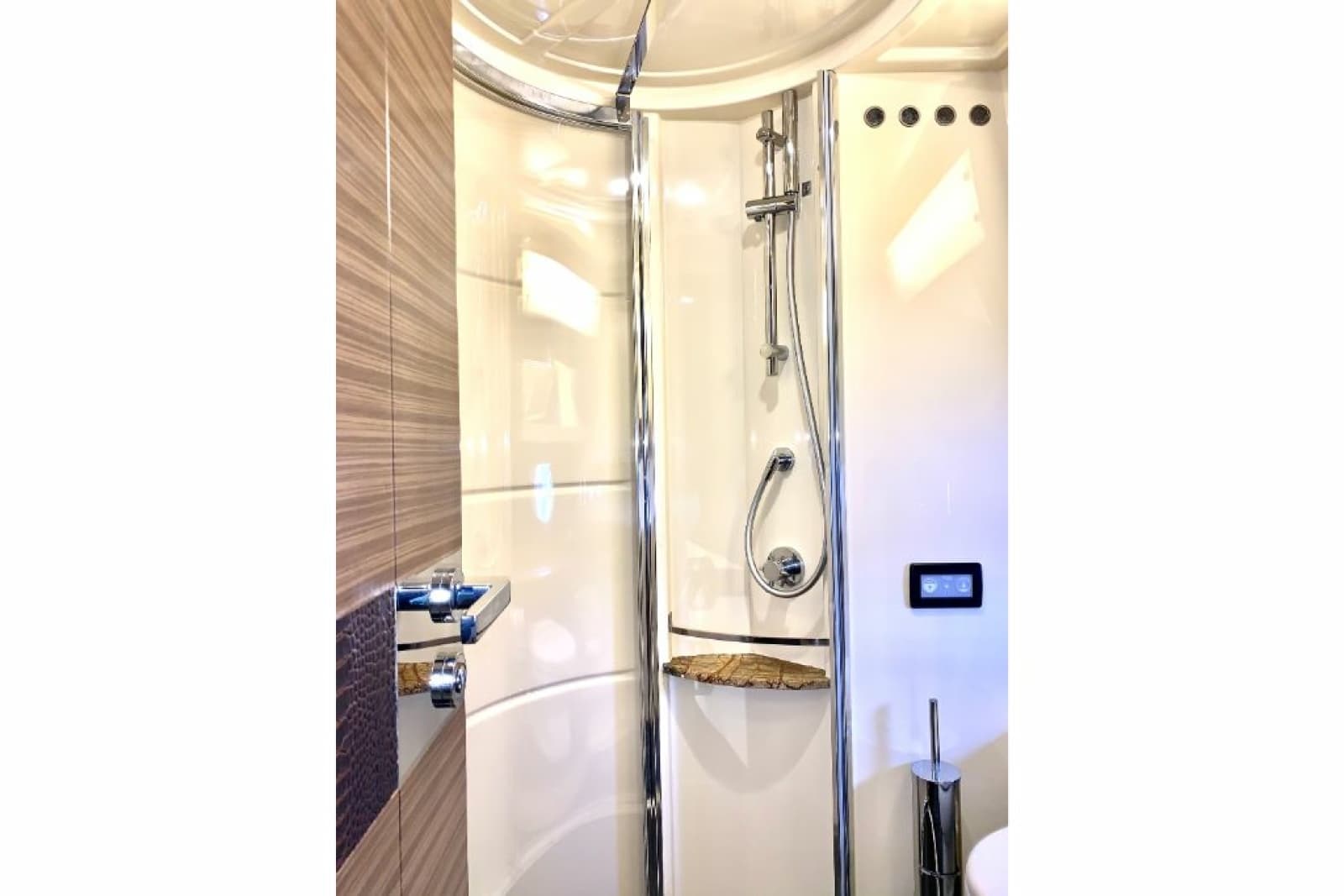 2016 Azimut FLY 60 - Photo 52