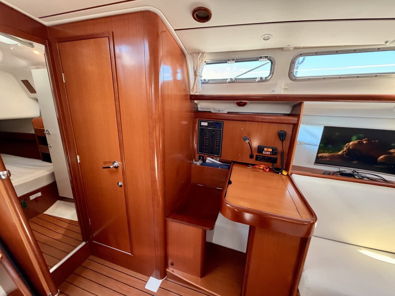 2006 Beneteau 423 - Photo 19