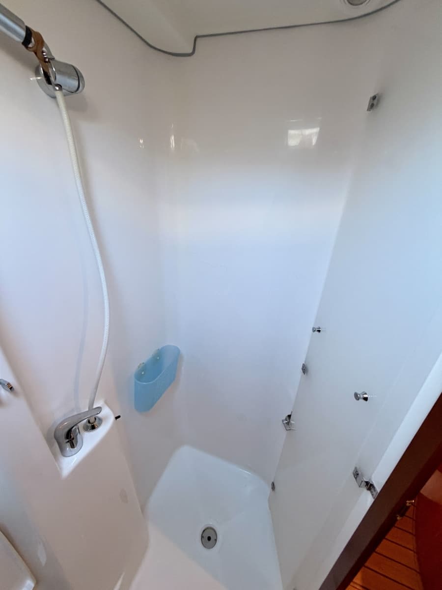 2006 Beneteau 423 - Photo 26