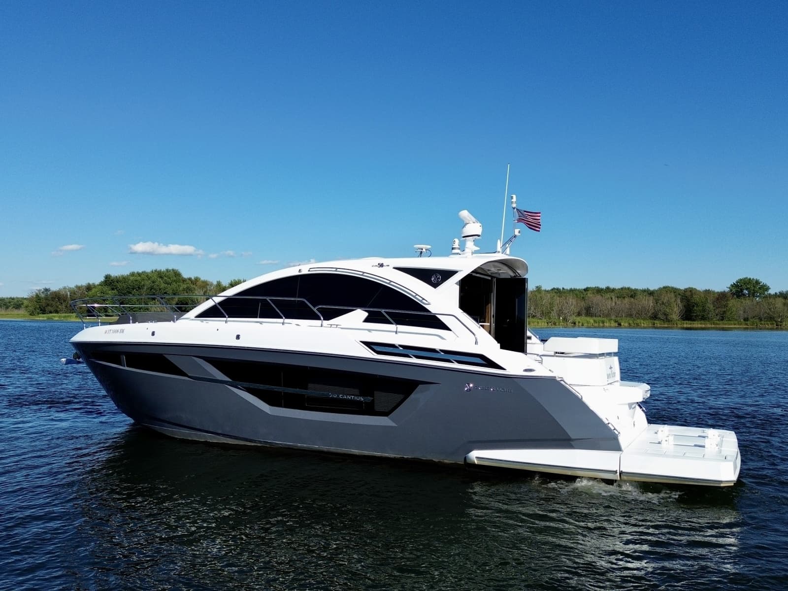 2023 Cruisers Yachts 50 Cantius - Photo 3