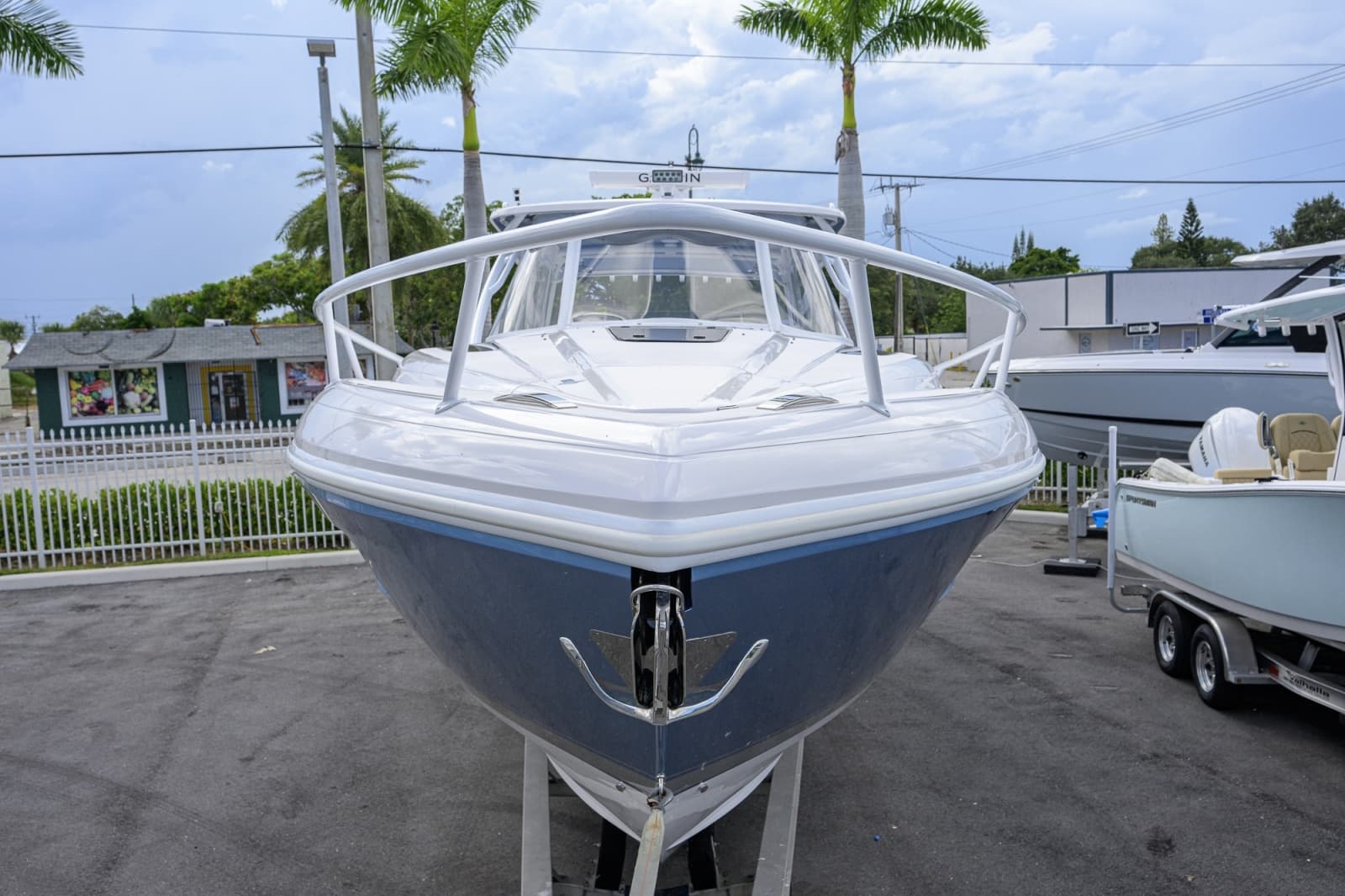 2022 Intrepid 409 Valor - Photo 8