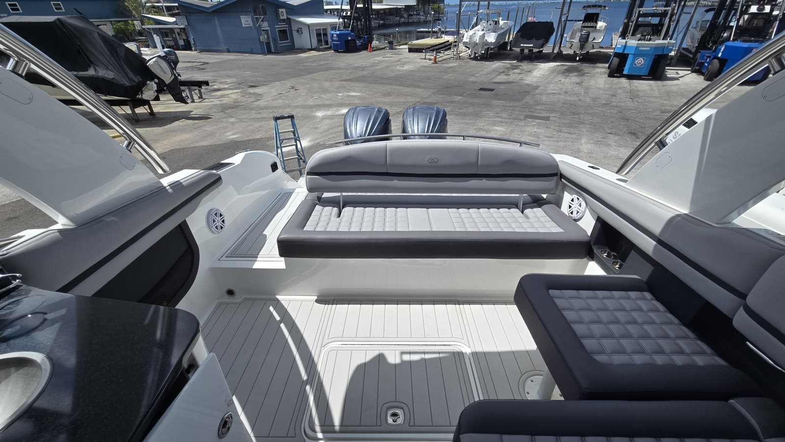 2023 Cobalt 30SC - Photo 11