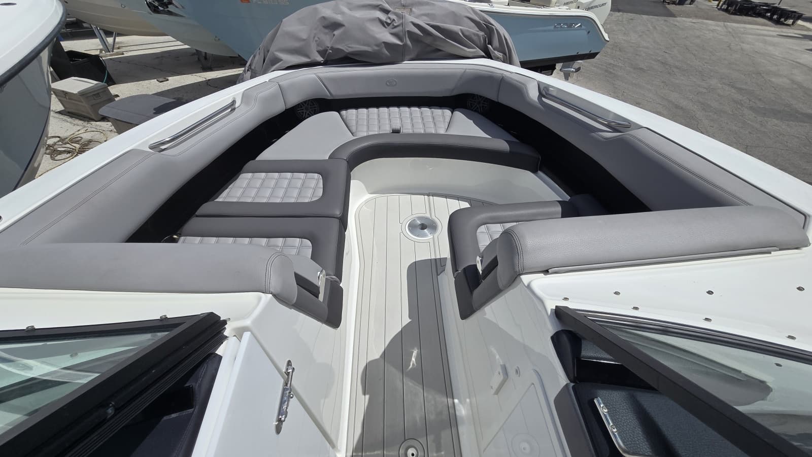 2023 Cobalt 30SC - Photo 15