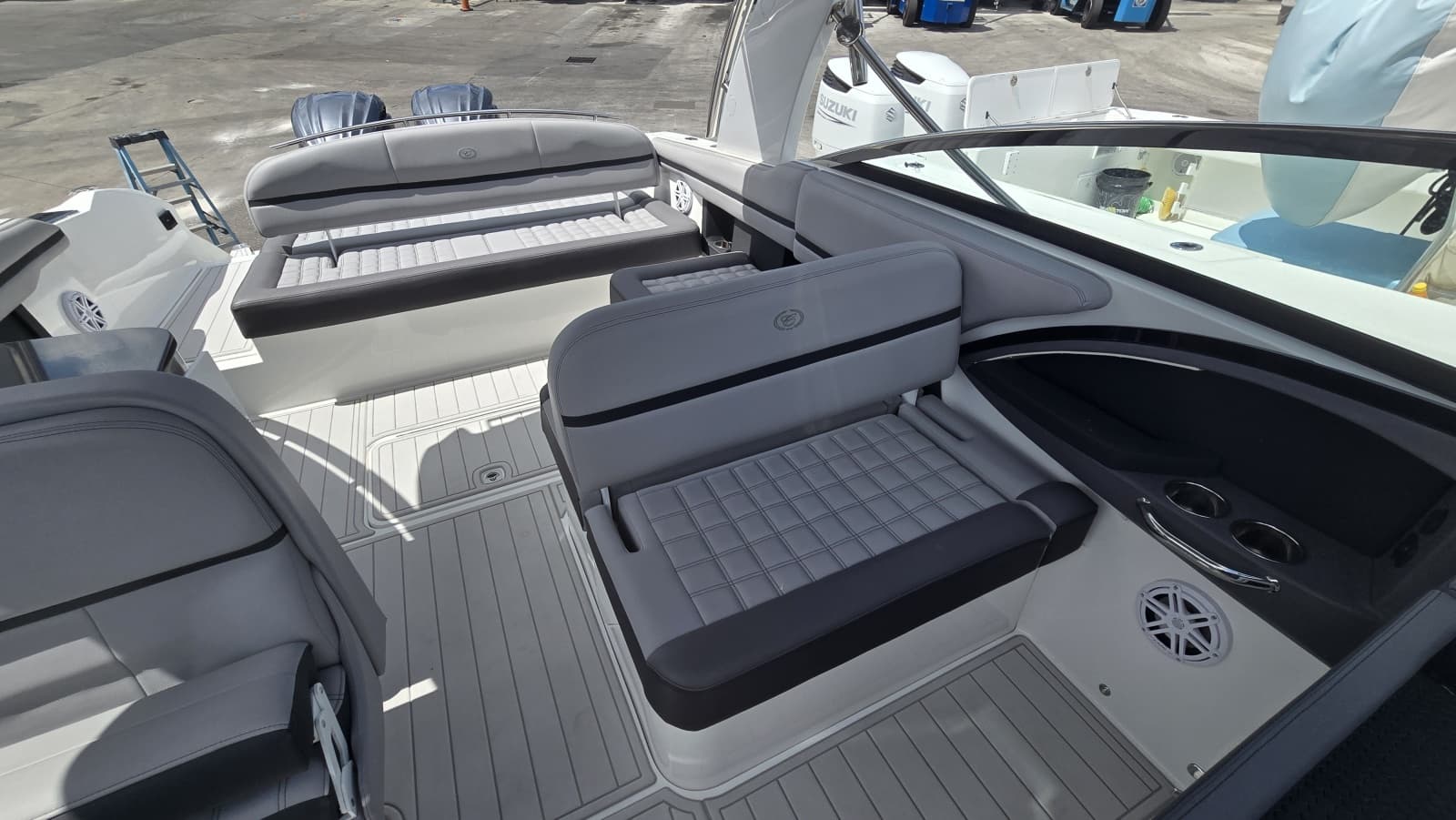 2023 Cobalt 30SC - Photo 10