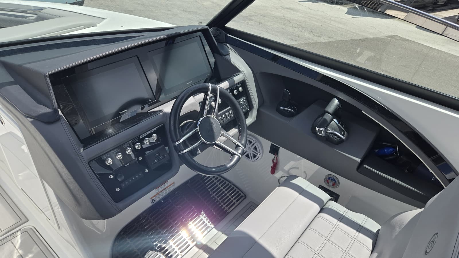 2023 Cobalt 30SC - Photo 4