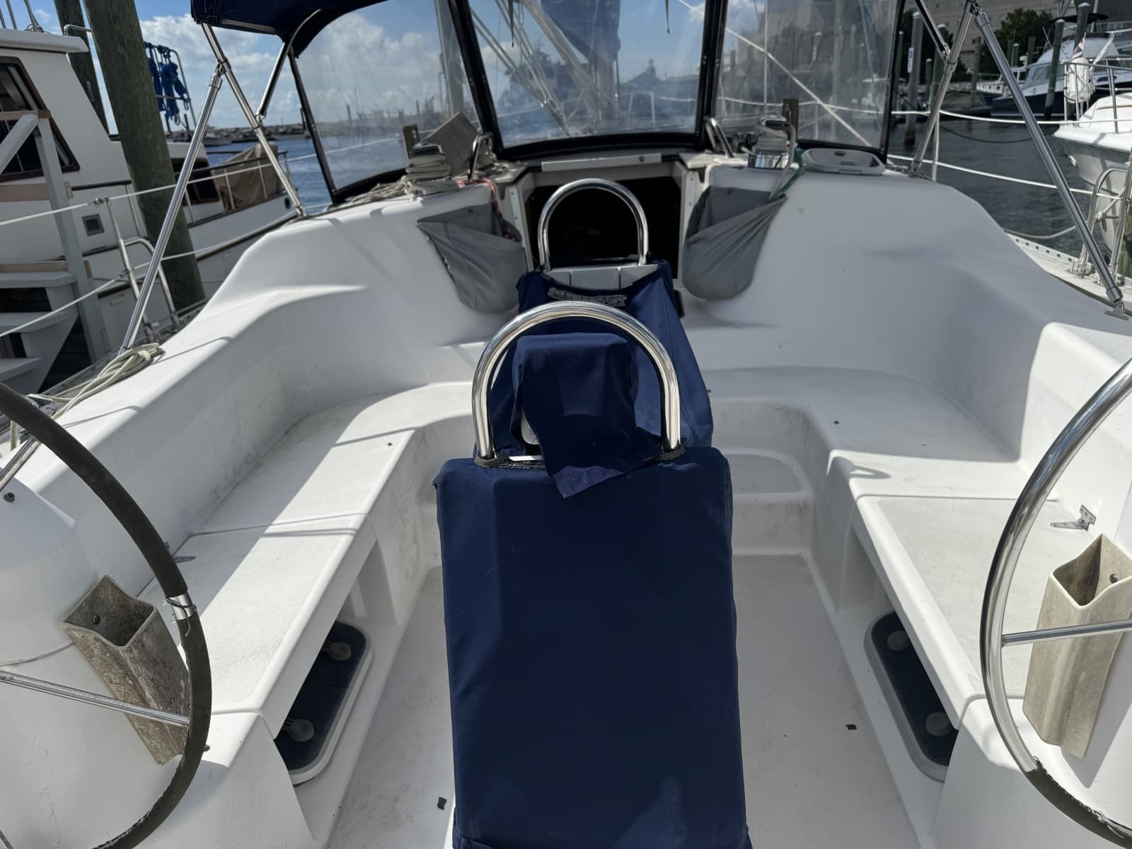 2000 Catalina 400 Mark II - Photo 7