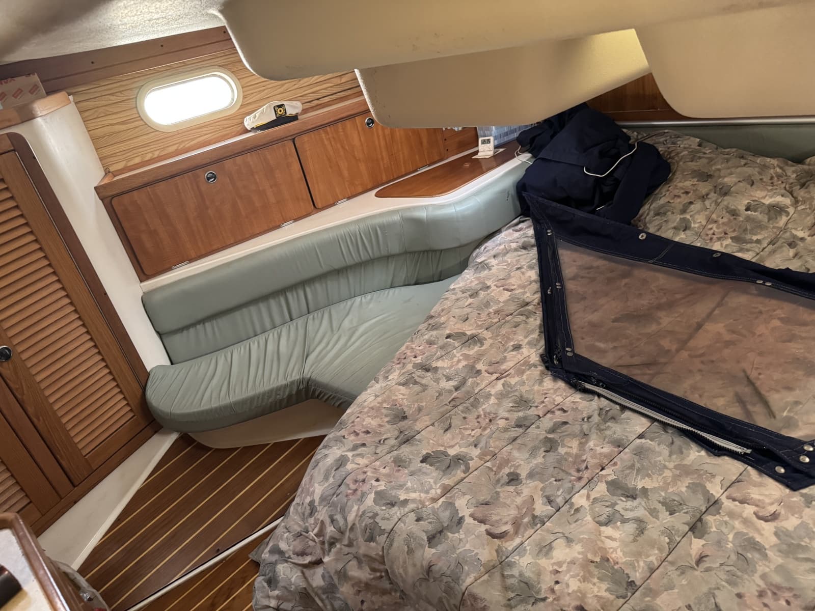 2000 Catalina 400 Mark II - Photo 26