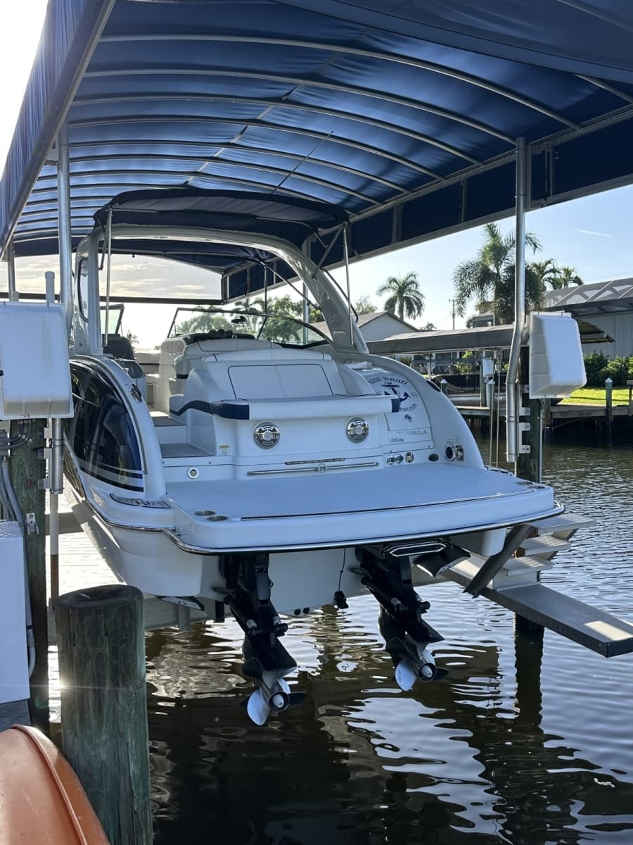 2014 Formula 310 Bowrider - Photo 6