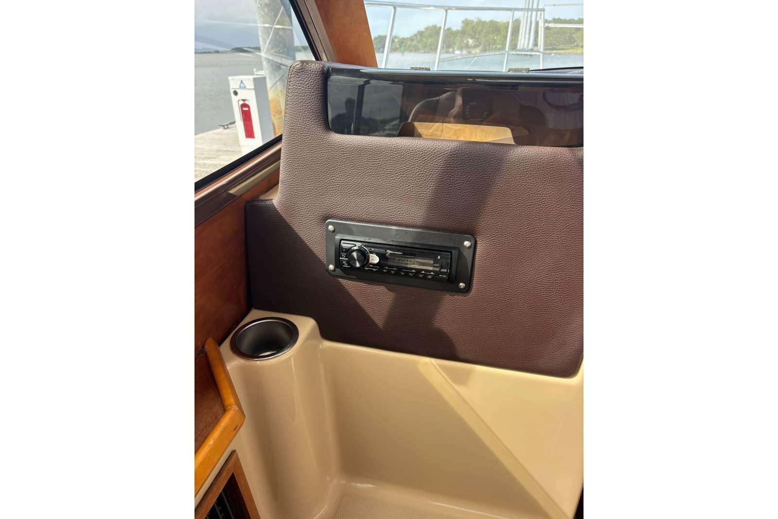 2016 Cutwater C-28 LE - Photo 25